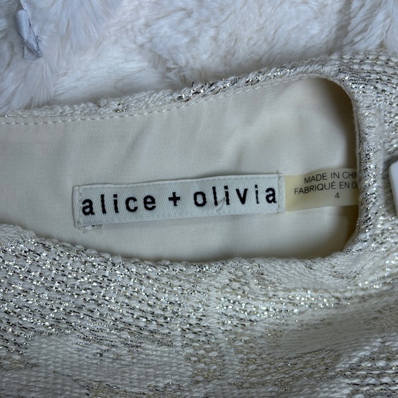 Alice + Olivia 'Lillyanne' Jacquard Fit & Flare Dress - Picture 5 of 9